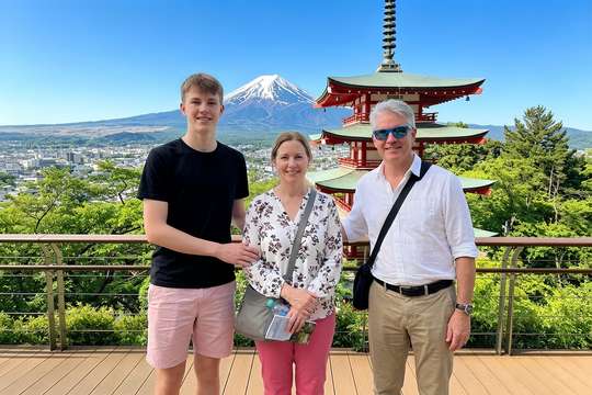 Fuji twin lakes panoramic 1-day tour: Lake Yamanaka + Lake Kawaguchi + Oshino Hakkai + instagrammable spots