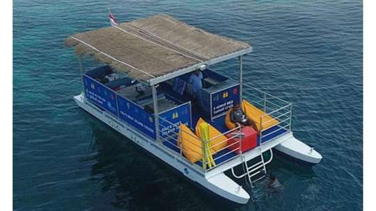 Pontoons snorkeling plus BBQ in Gili Trawangan, THB 2,464.40