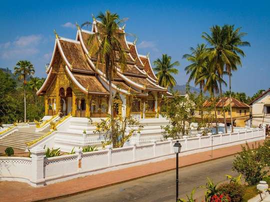 Luang Prabang: Private Cultural Discovery with Alms Giving, Museum and Kuang Si Waterfall