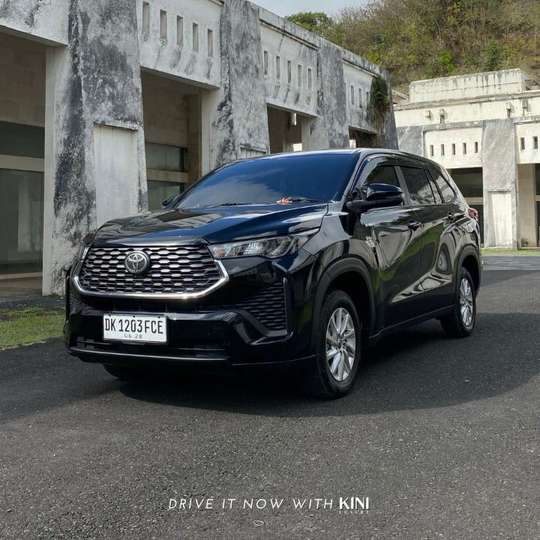 Zenix Car Rental with Driver in Bali – Now Luxury, 35,958원