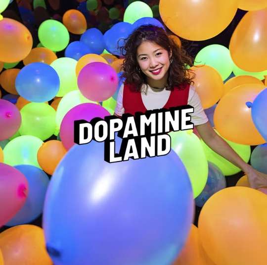 Dopamine Land: A multisensory experience in Singapore, Rp 389.495