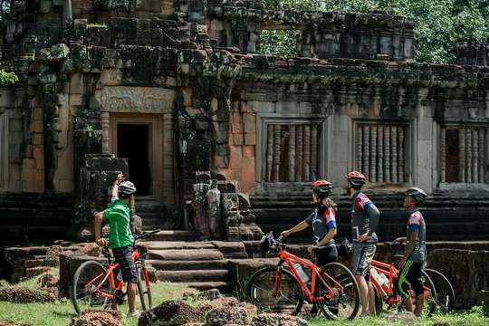 Siem Reap: Bike the Angkor Temples - Full-Day 30km Tour, RM 143