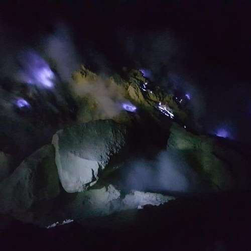伊真火山开放团，蓝色火焰 1