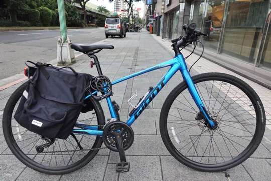 环岛脚踏车租借｜捷安特公路车｜台北取还