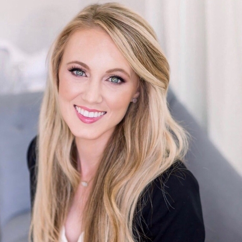 Photo of April Nelson