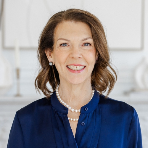 Photo of Eileen Farrow