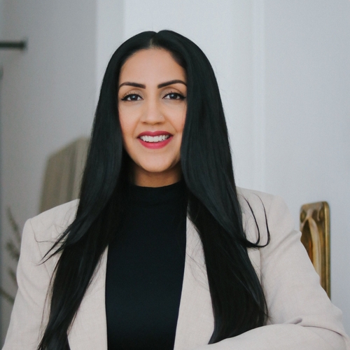 Photo of Sumita Dhillon