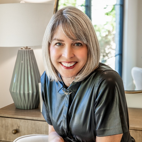 Photo of Becky Suid