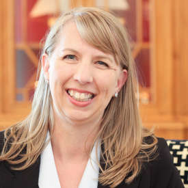 Photo of Elizabeth Avery