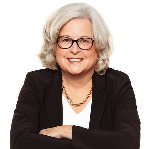 Photo of Denise MacDonell, FRI, REALTOR®