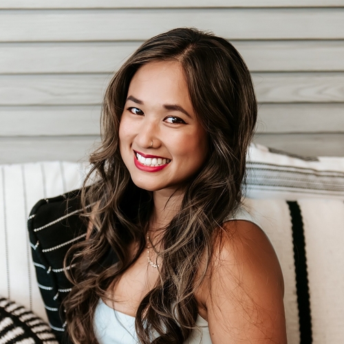 Photo of Holly Sanders