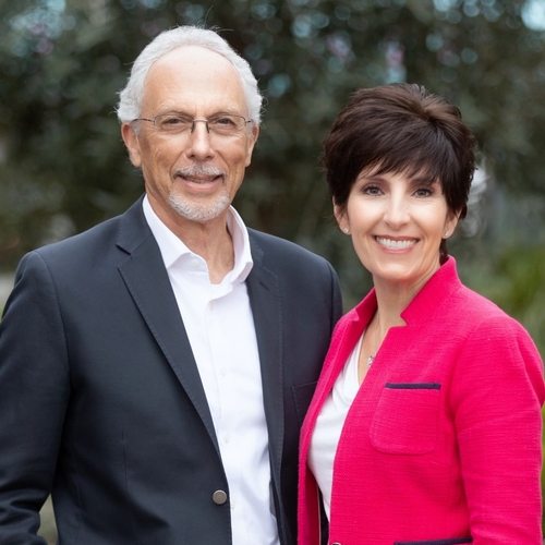 Photo of Pamela and Don Colombana