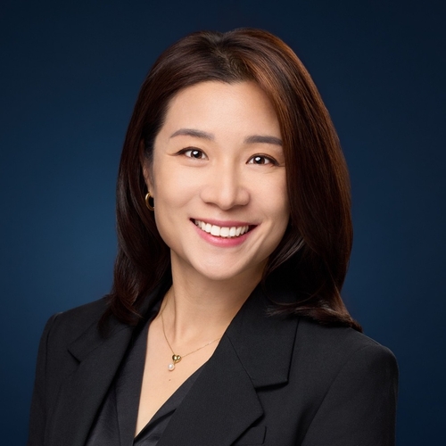 Photo of Claire Oh