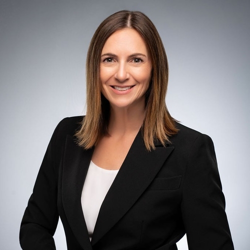 Photo of Sharon Luft