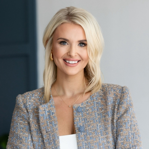 Photo of Sarah McCoy