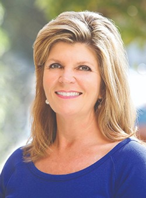 Photo of Shari Hoffman