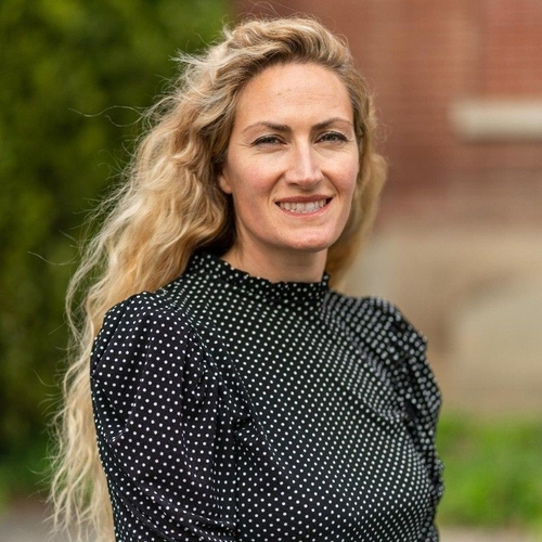 Photo of Sarah Stevens