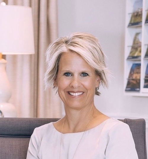 Photo of Laura Catron