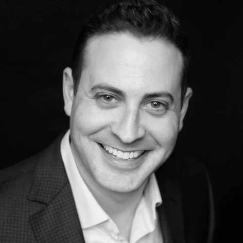 Photo of Shane Giddens