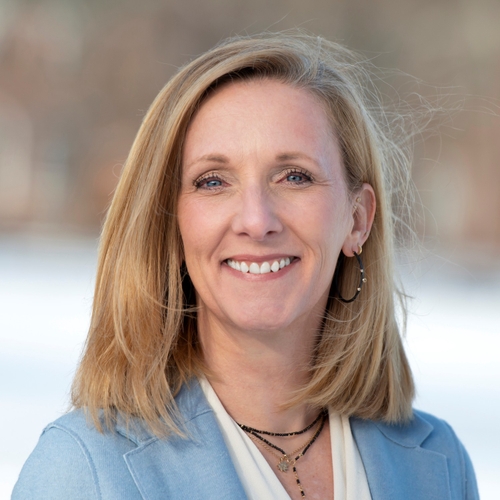 Photo of Lori Shipulski