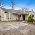 4 Hughes St, Richmond Hill, ON