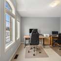 11 Barrow Ave, Bradford, ON