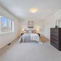 11 Barrow Ave, Bradford, ON