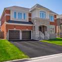 27 Scarlet Way, Bradford, ON