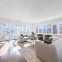90 Old Forest Hill Rd, Toronto, ON
