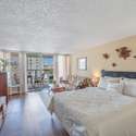 445 Seaside Ave #1208, Honolulu, HI