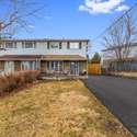 729 Sunnypoint Dr, Newmarket, ON