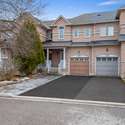 57 Limeridge St, Aurora, ON
