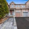 57 Limeridge St, Aurora, ON
