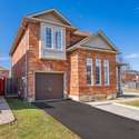 2 Piper St, Brampton, ON