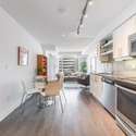525 Adelaide St W #514, Toronto, ON