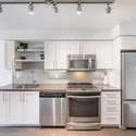 525 Adelaide St W #514, Toronto, ON