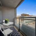 525 Adelaide St W #514, Toronto, ON