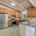 2921 Holyrood Dr, Oakland, CA