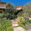 1427 Chastain Pkwy W, Pacific Palisades, CA. Photo 4 of 52.