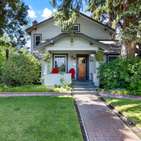 Photo of 305 NW Columbia Street