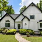 Photo of 5600 Surrey Court