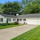 Photo of 2243 Cambridge Dr SE