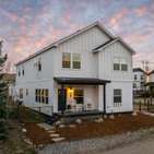 Photo of 2393 Penny Lane