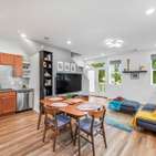 Photo of 1106 Oak Circle