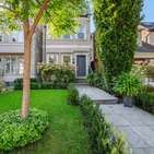 Photo of 183 Bedford Park Ave.
