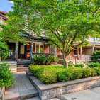 Photo of 29 Dearbourne Ave.