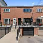 Photo of 467 Rhodes Ave.