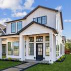 Photo of 300 N Pine St