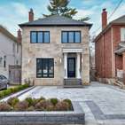 Photo of 96 Duplex Avenue