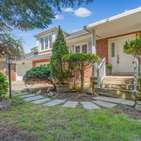 Photo of 41 McNab Boulevard
